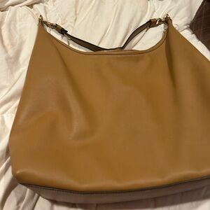 Elegant Tan Leather Shoulder Bag Coach